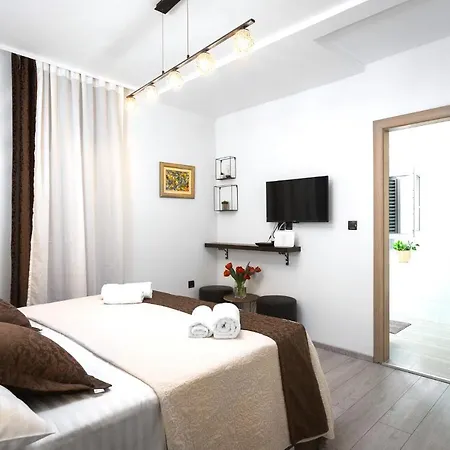 Guest house Sirius Luxury 4*